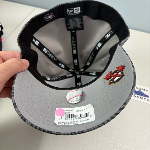 New Era Adult Atlanta Braves Clubhouse Grey 39Thirty Stretch Fit Hat - L/XL - Picture 5 of 7
